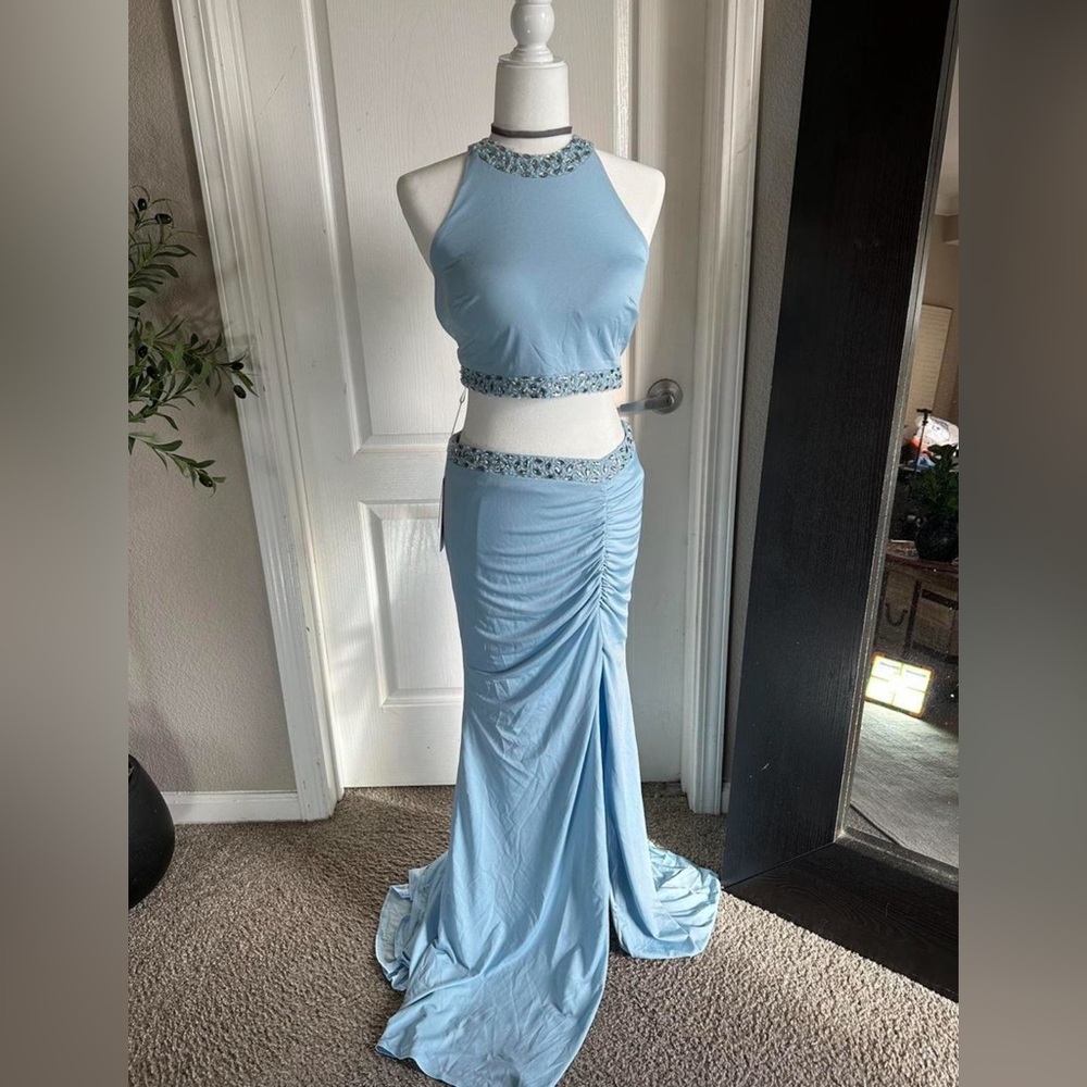 Light blue Two Piece Prom Dress NWT US Size 6